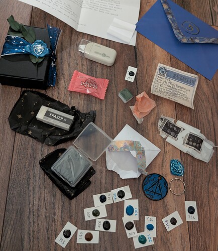 PXL_20251205_220016411~2