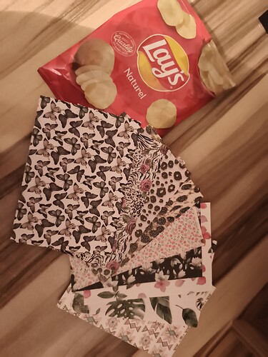 17647799538672978412344588175963